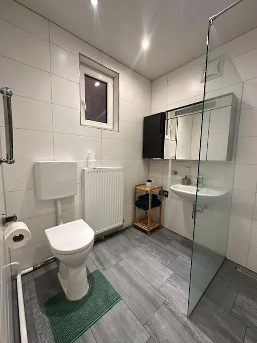 Tiny House Mit Garten Villa Wenen